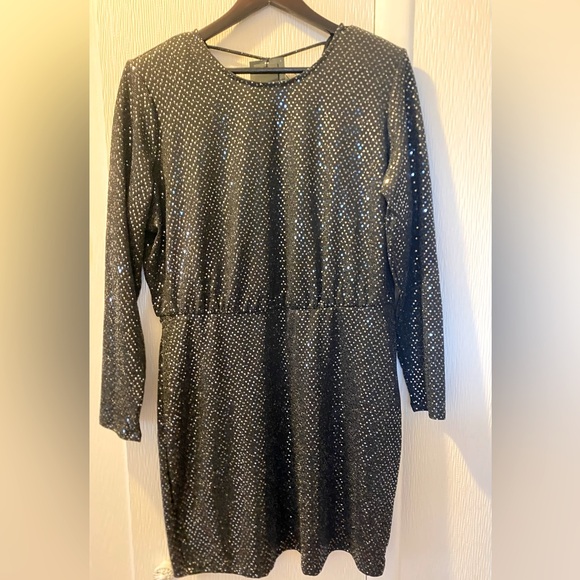 Beautiful sparkle dress - NWT - Picture 1 of 3